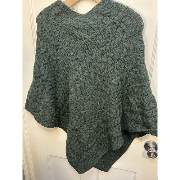 NWT Carraig Donn Merino Wool Chunky Knit Poncho Emerald Green Irish Made OS NEW - Picture 3 of 10